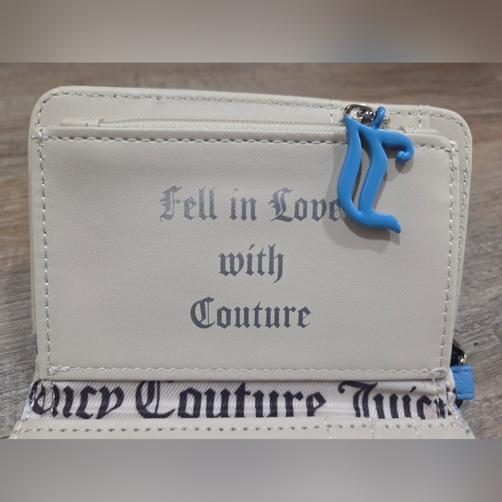 Juicy Couture Light Blue Wallet with Heart Charm - Picture 7 of 8